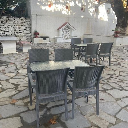 Sariza Spring Hotel Apikia  Exterior photo