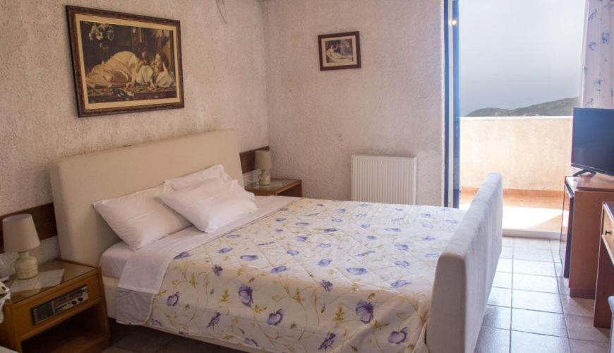 Sariza Spring Hotel Apikia  Exterior photo