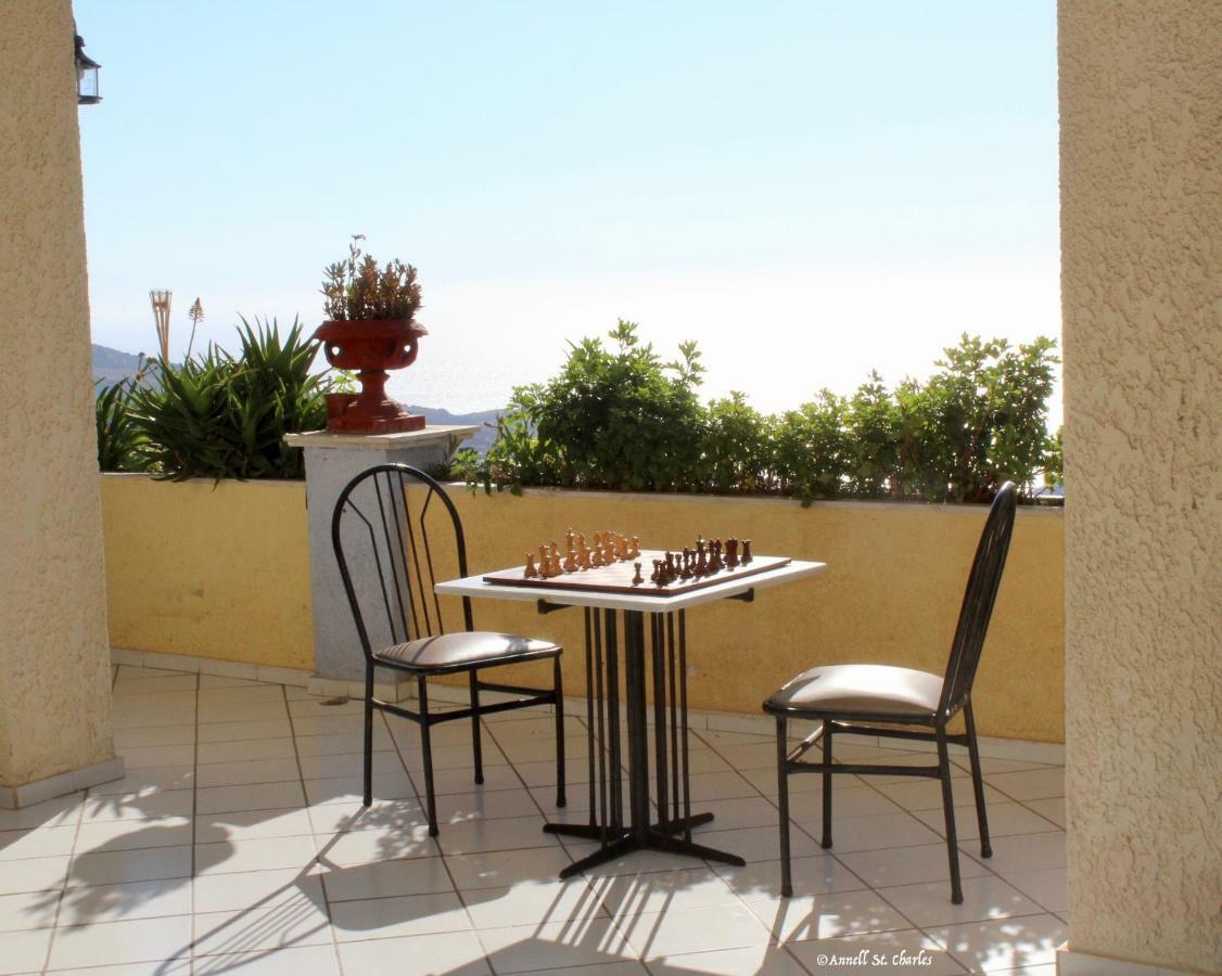 Sariza Spring Hotel Apikia  Exterior photo